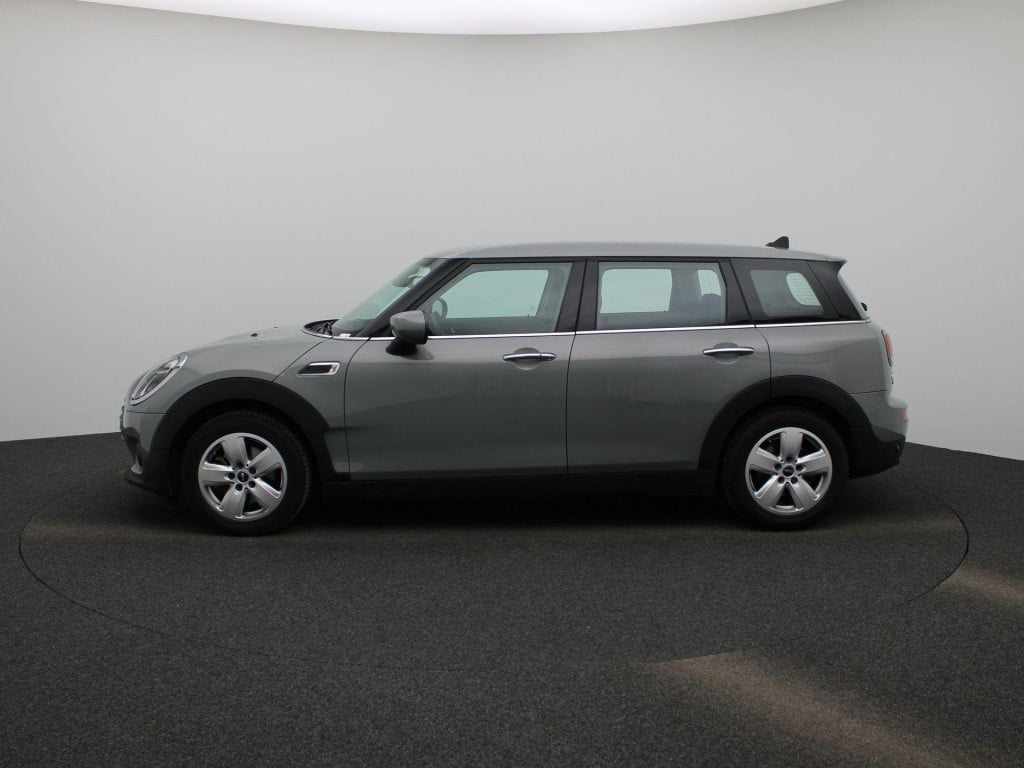Mini Clubman 1.5 cooper essential | automaat | lage km stand! | navigatie |