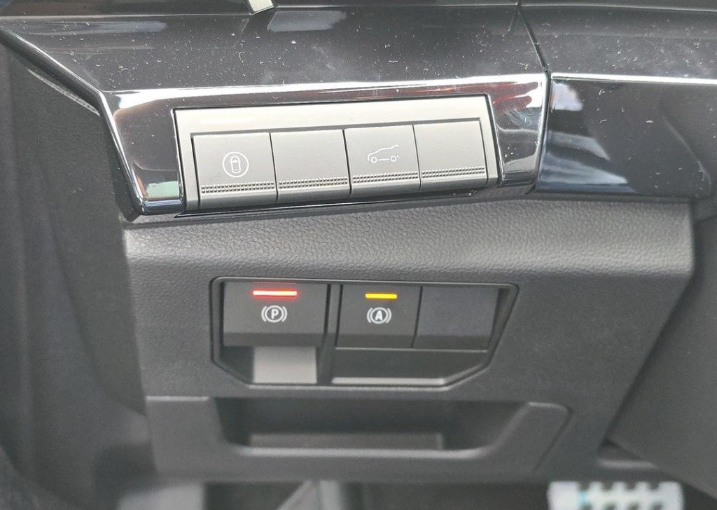 Renault Austral 1.2 e-tech full hybrid 200 iconic esprit alpine - nieuw mod