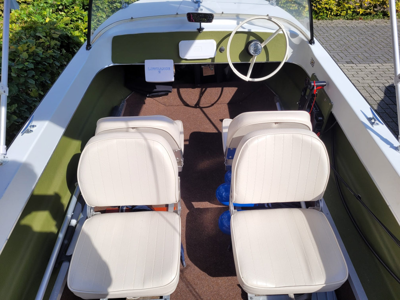 Almar 430, 15 pk 4 takt Mercury met trailer