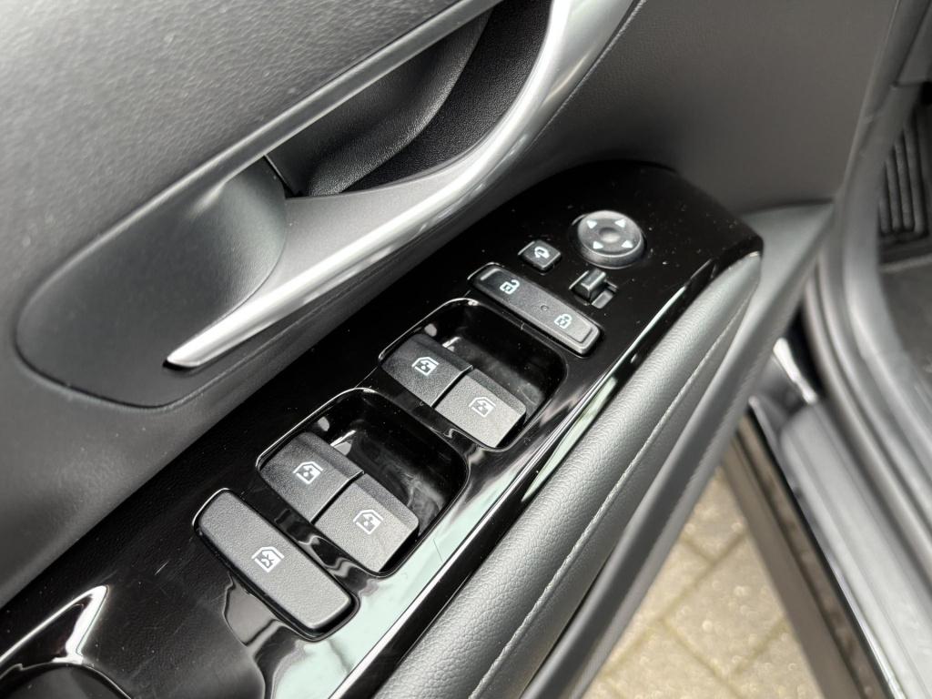 Hyundai Tucson 1.6 t-gdi phev comfort 4wd soh 99% nl-auto, 1350kg trekgewic