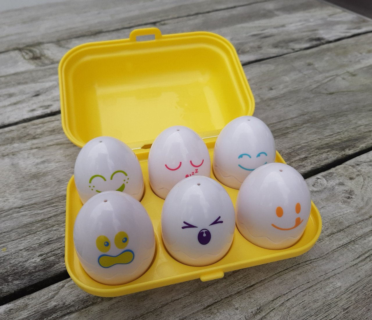 Tomy Verrasingseieren speelset