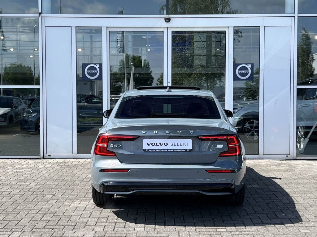 Volvo S60 t8 455pk ultimate dark | full options !! new prijs €68700,-
