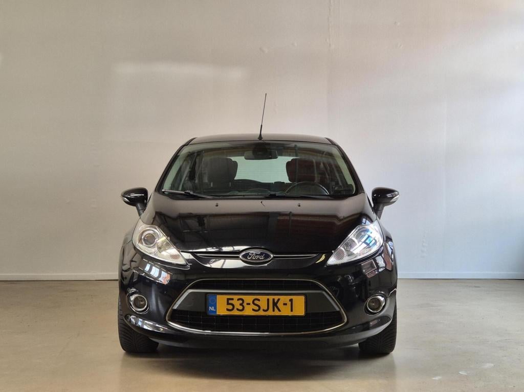 Ford Fiesta 1.25 titanium / keyless / cruisecontrol / nieuwe distriebutieri