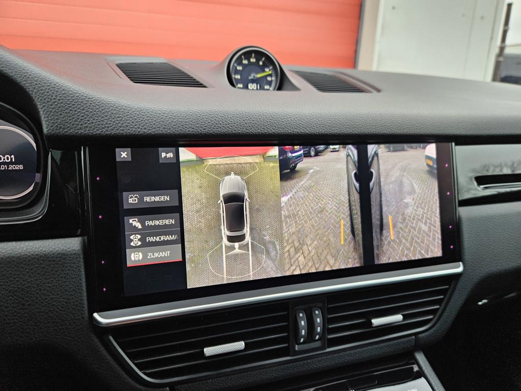 Porsche Cayenne coupé 3.0 e-hybrid | sport chrono | pano | nl-auto