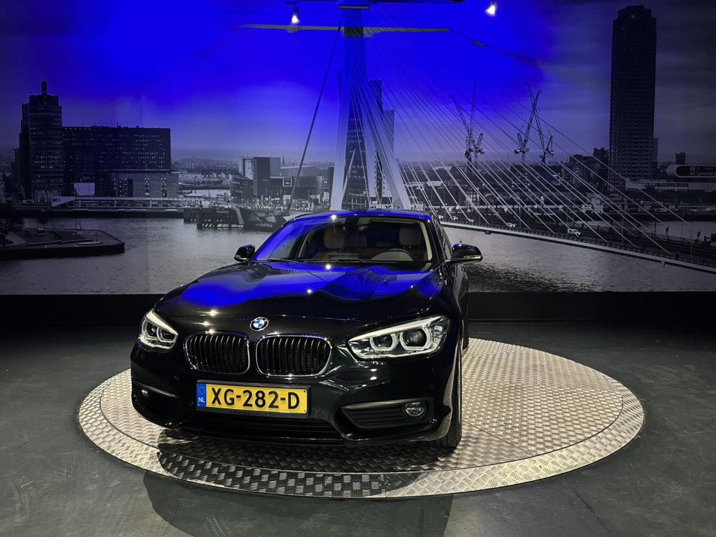 BMW 1 Serie 118i high executive *origineel nl*navi*clima*led*