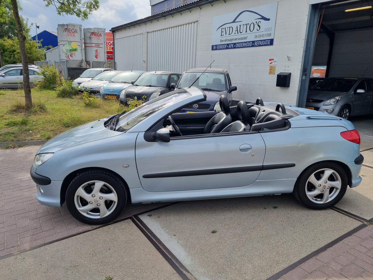 Peugeot 206 CC 1.6-16V Premium