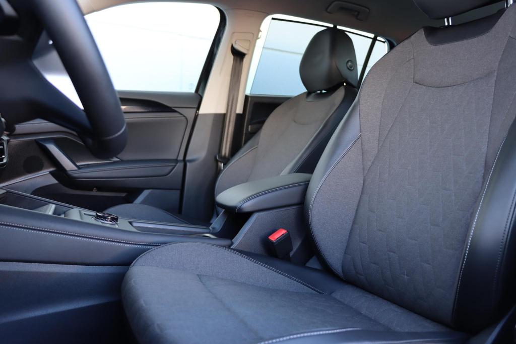 Volkswagen Tayron 1.5 ehybrid life 204pk dsg6