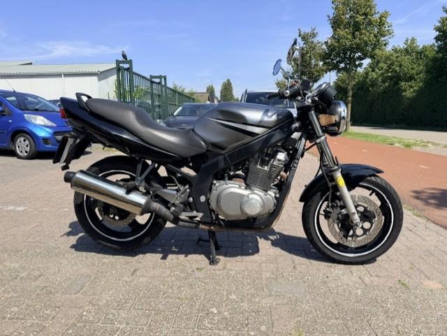 Suzuki Onbekend tour gs 500