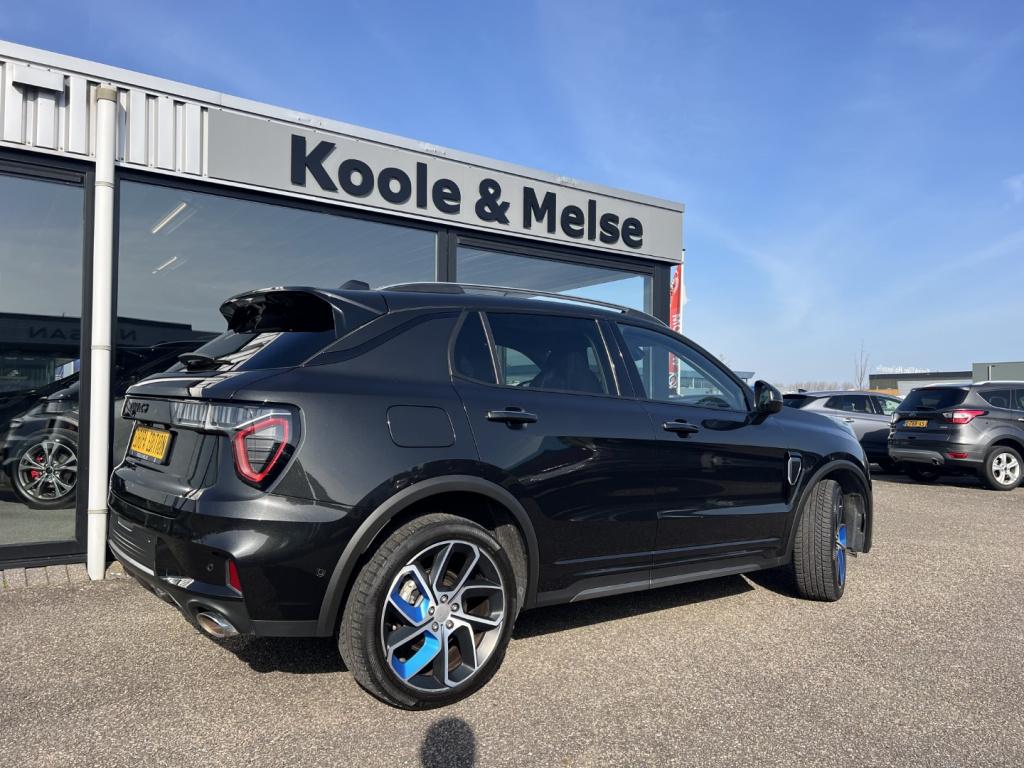 Lynk & Co 01 1.5 261pk phev 7dcth plug in hybrid , pano dak , 360gr camera 