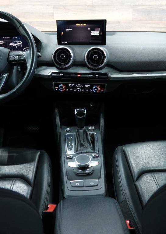 Audi Q2 35 tfsi s edition | keyless | acc | camera |