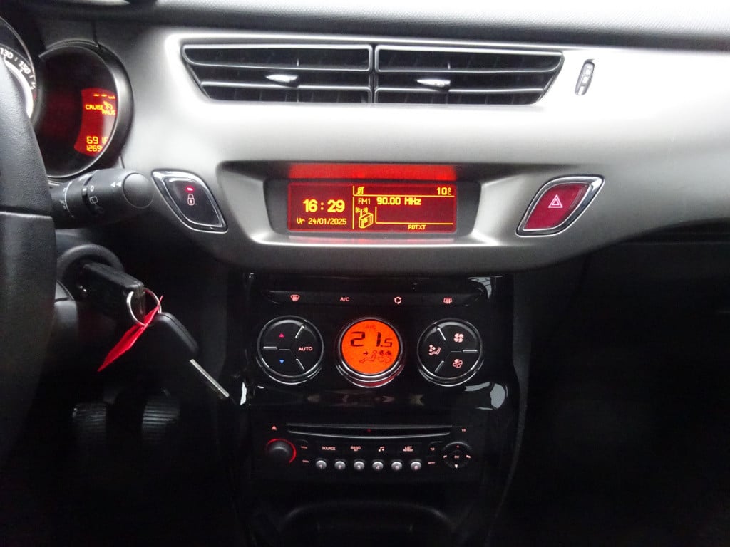 Citroen C3 1.0 vti collection climate / elektr. ramen / cruise control / na