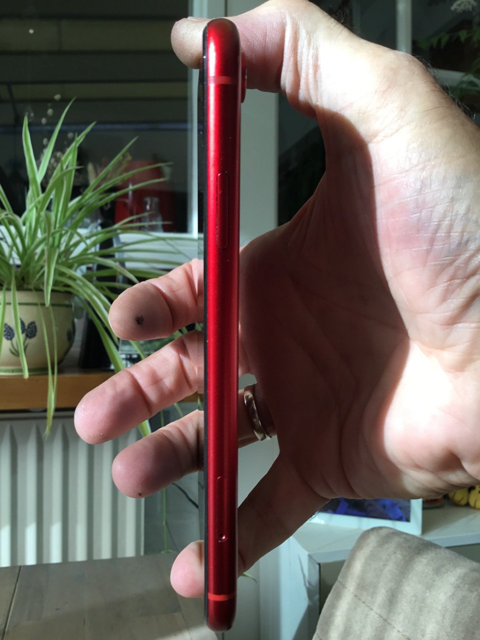 IPhone 8 Xr. 64 gb. Batterij 94%. Onbeschadigd. Werkt prima.