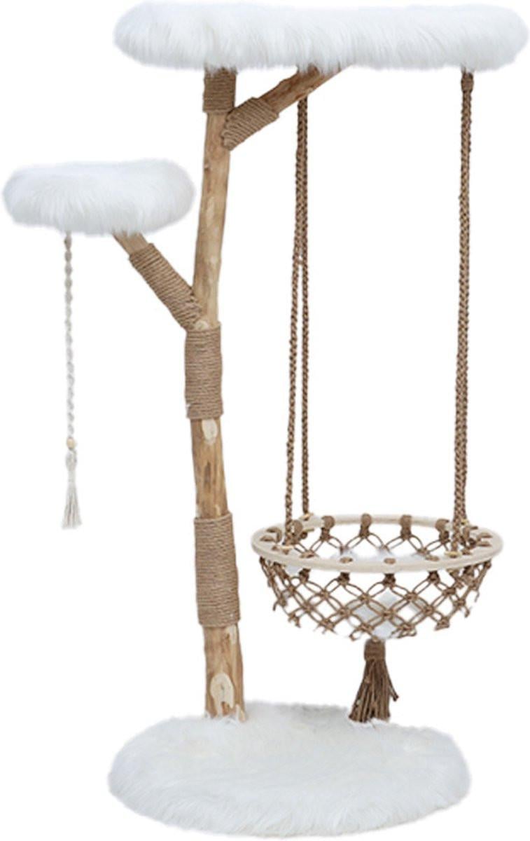 Elegante klimboom (krabpaal) met natuurlijke houten stammen