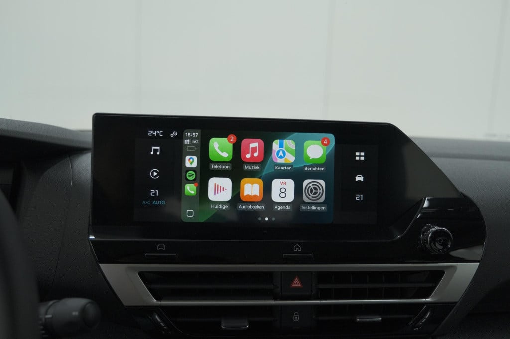 Citroen C4 puretech 130 plus | camera | apple carplay | parkeersensoren