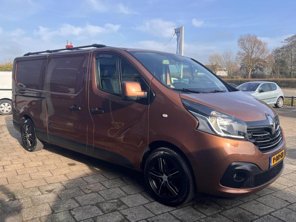 Renault Trafic 1.6 dci t29 l2h1 comfort, camera, navi, trekhaak enz..