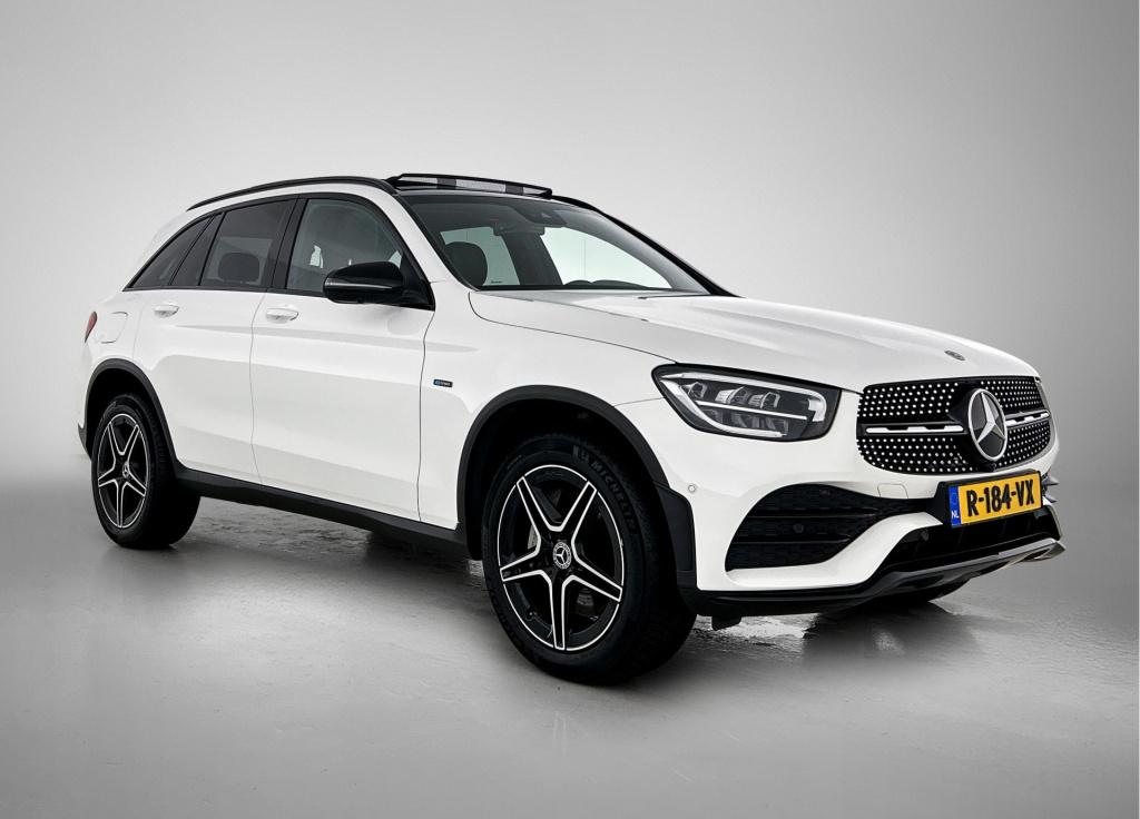 Mercedes-Benz Glc 300 e 4matic plug-in hybride | trekhaak | panoramadak | s