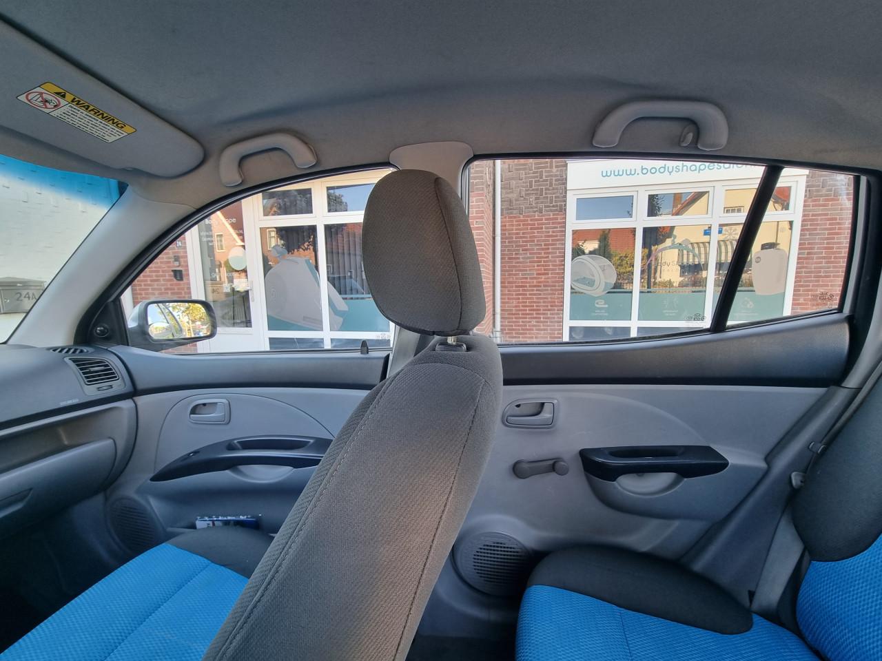 KIA PICANTO 2005 - 137158 km - Handgeschakeld - Moet weg wegens emigratie