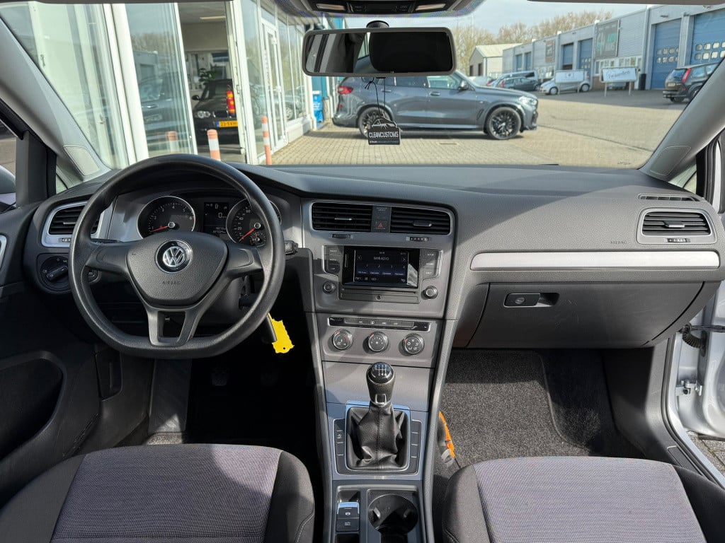 Volkswagen Golf 1.2 tsi trendline
