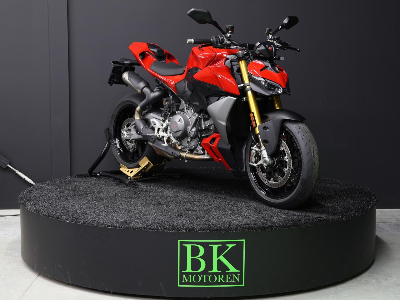 Ducati Streetfighter V2 S - BTW MOTOR