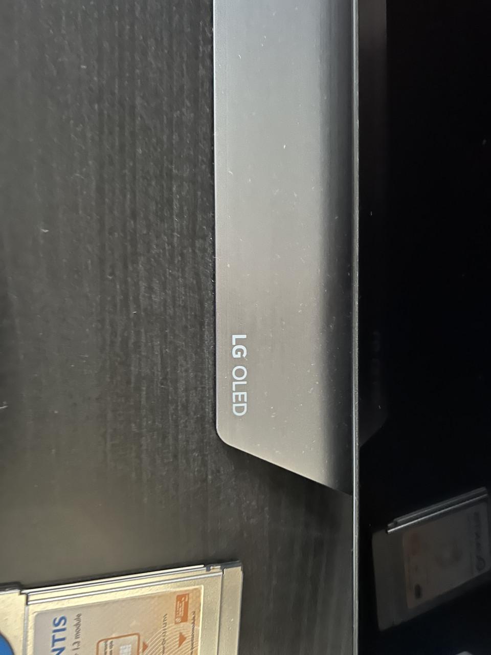 LG OLED 55C9PLA - Flikkert soms