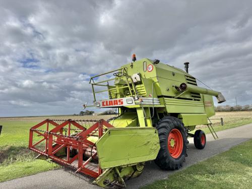 Claas Senator combine