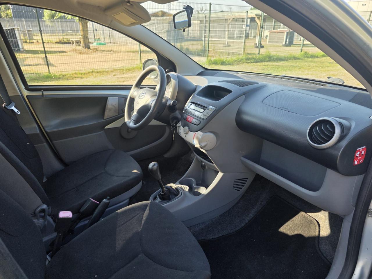 Toyota Aygo 1.0-12V Met 1 Voljaar Apk!