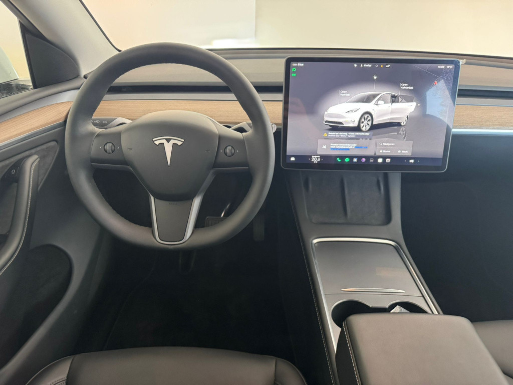 Tesla Model Y rwd 58 kwh