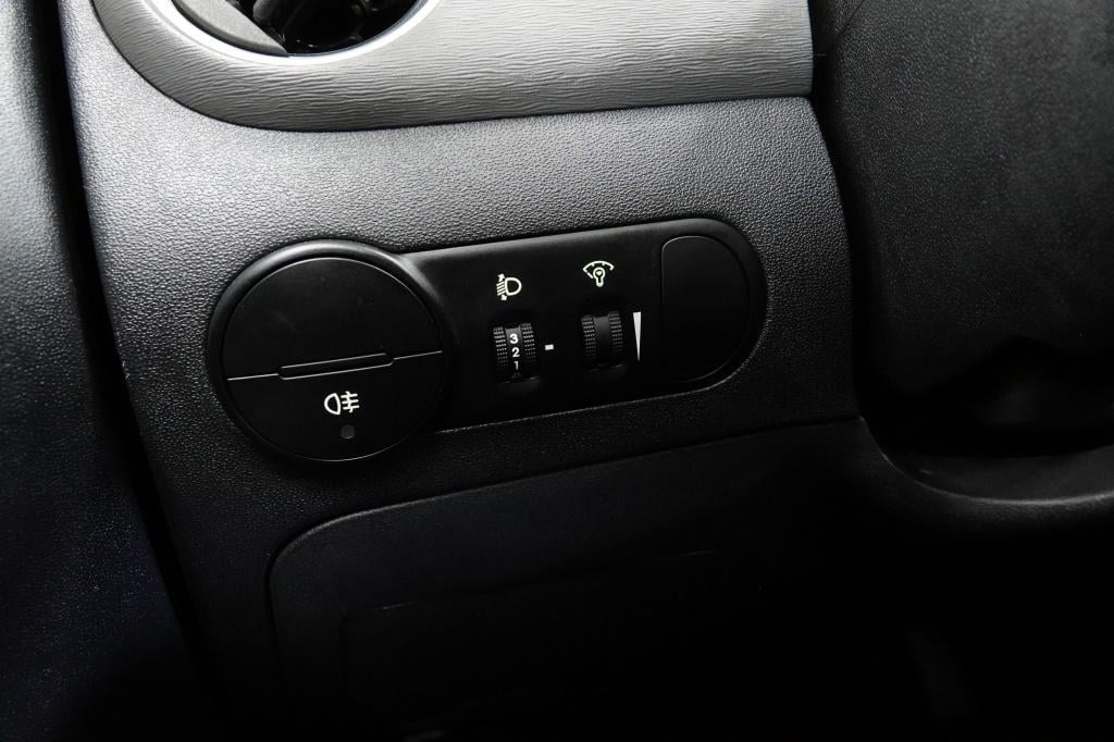 Hyundai I 10 1.1 active | nap | nl auto |
