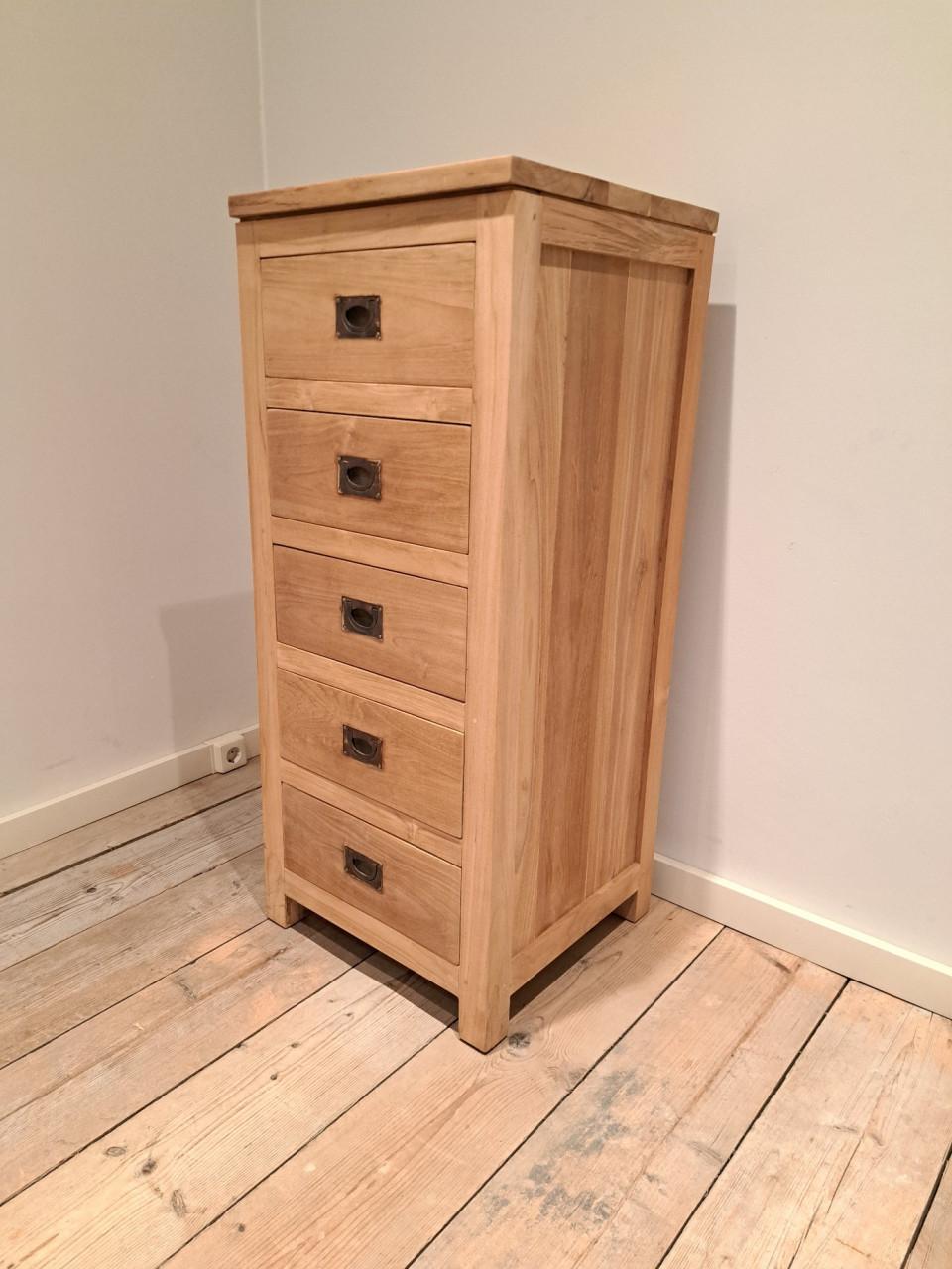 MOET WEG!!  Massief teak ladenkasten en salontafels !! (Zie advertentie)