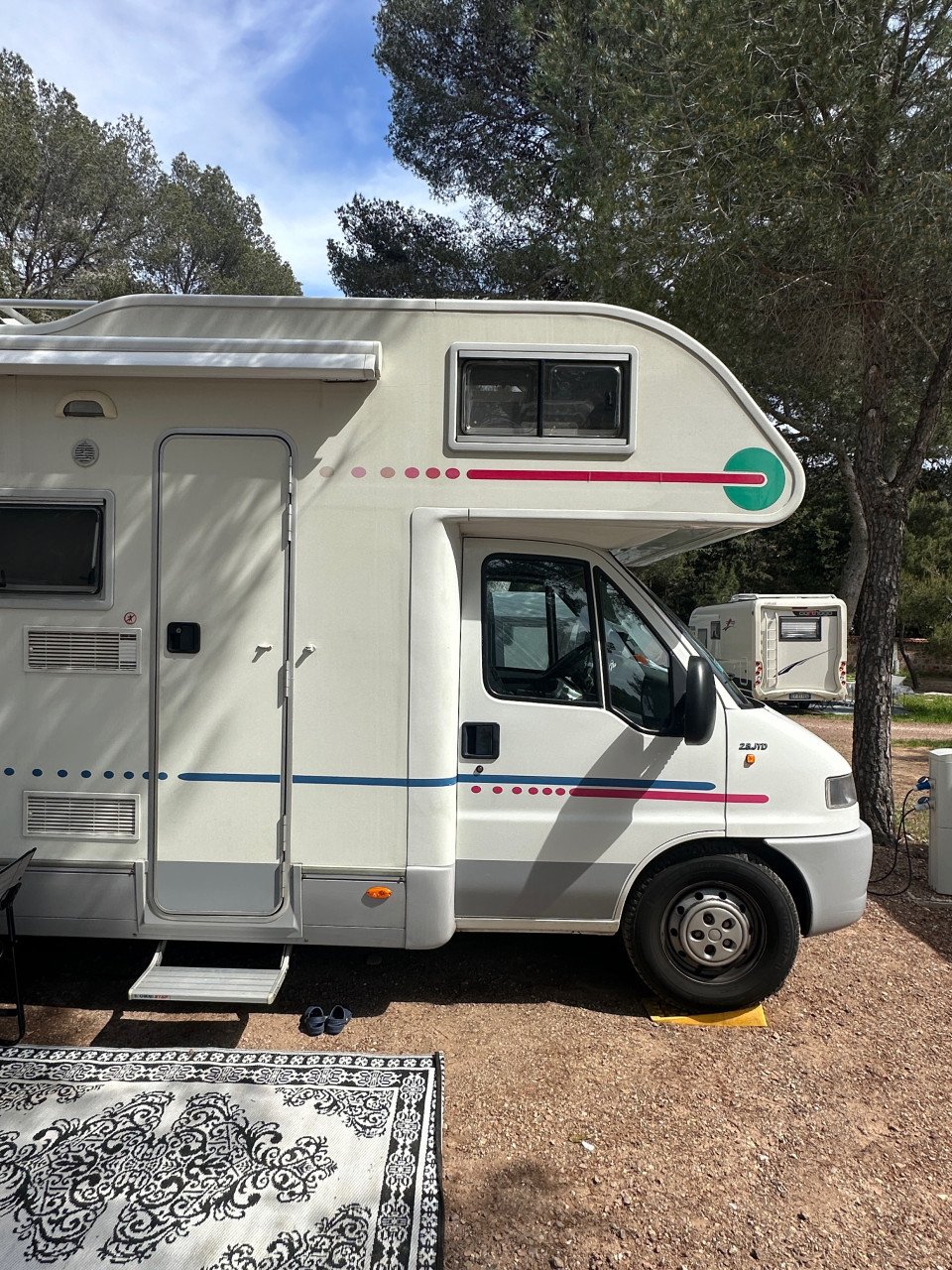 Adria Adriatik 660DP - (Airco) Camper - 6 personen - 2003