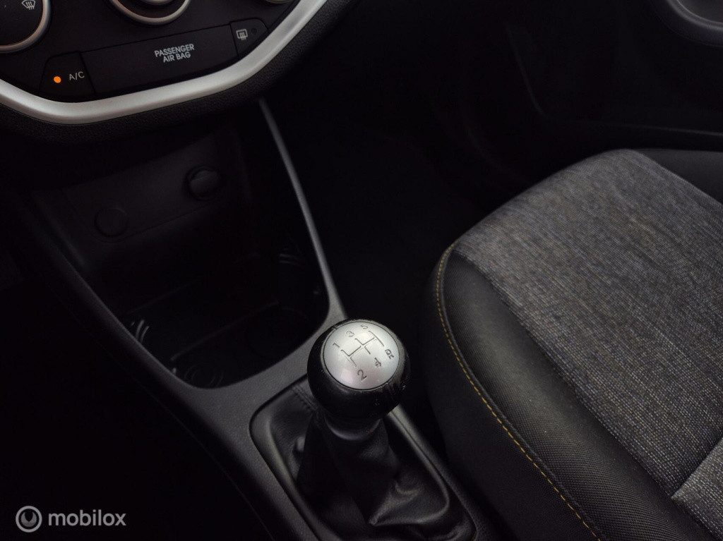 Kia Picanto 1.0 cvvt 5- deurs / airco / parkeersensoren