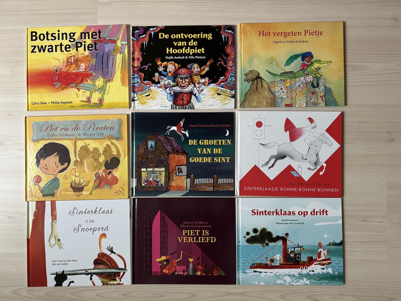 Verzameling Sinterklaas boekjes