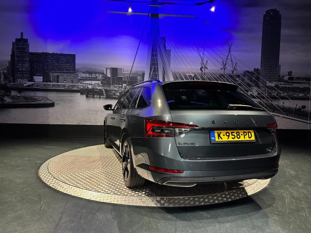 Skoda Superb combi 1.4 tsi iv sportline business *keyless*virtual*camera*sf