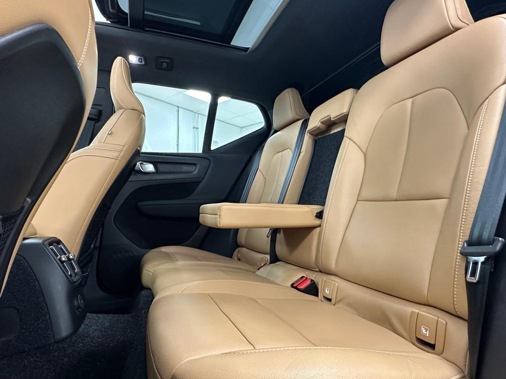 Volvo XC40 1.5 t5 recharge inscription | harman/kardon | 360 camera | panor
