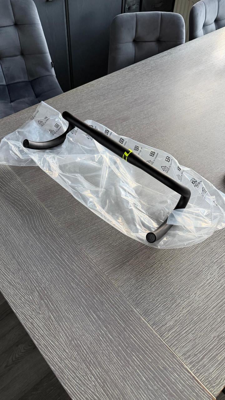 Te koop: Nieuw Cube racefiets stuur, 440 mm