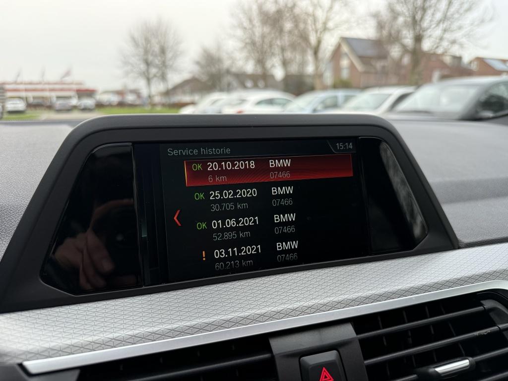 BMW X3 xdrive20i high executive // m-sport // pano // dealerondhouden /