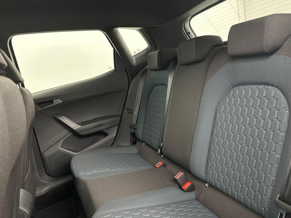 Seat Arona style 1.0 ecotsi 70 kw / 95 pk suv 5 versn. handba
