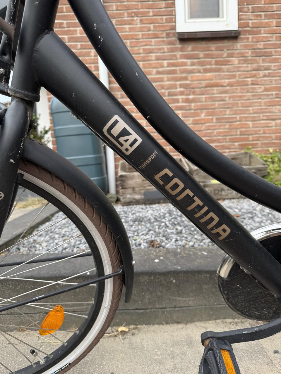 Cortina U4 transportfiets 24 inch