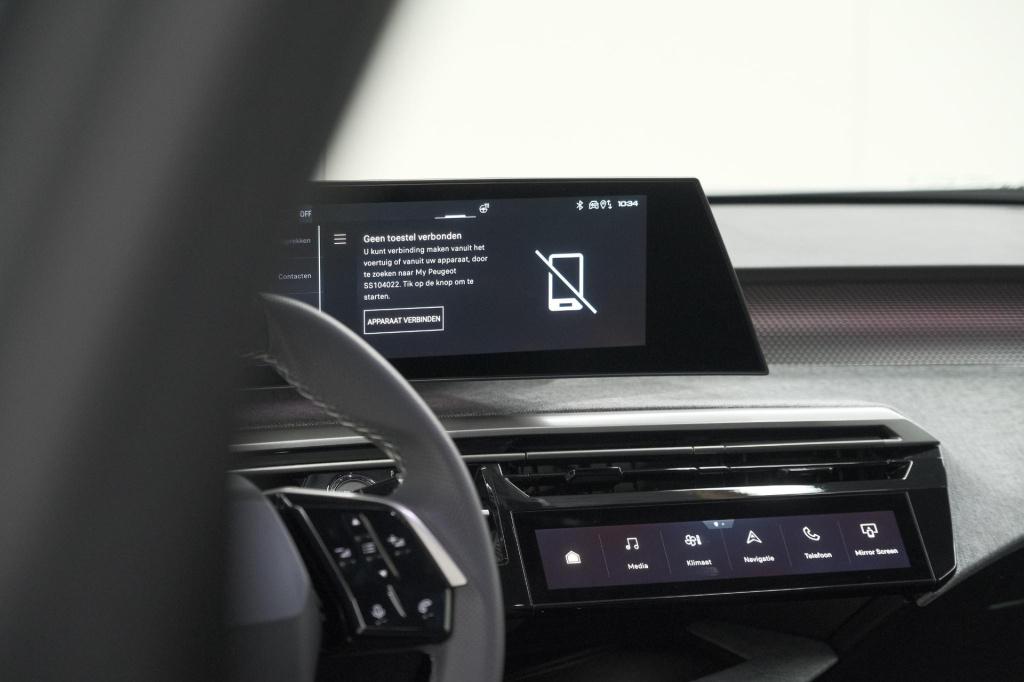Peugeot 3008 1.2 hybrid 145 gt | camera | adaptieve cruise control | elektr