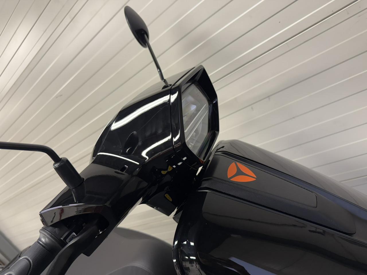 Yadea Owin 25/45km, de A-merk retro E-scooter nu op voorraad!