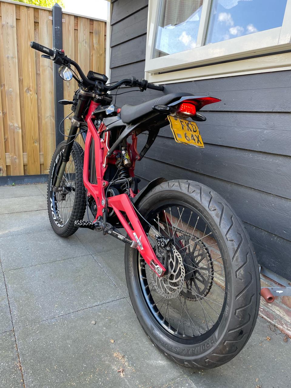 SURRON LIGHT BEE 2021