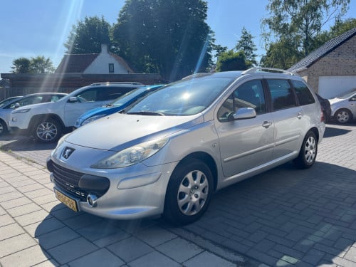 Peugeot 307 SW 2.0-16v Automaat Panodak Airco