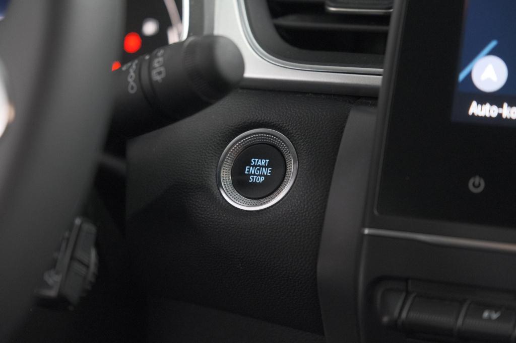 Renault Captur 1.6 e-tech full hybrid 145 techno | camera | parkeersensoren