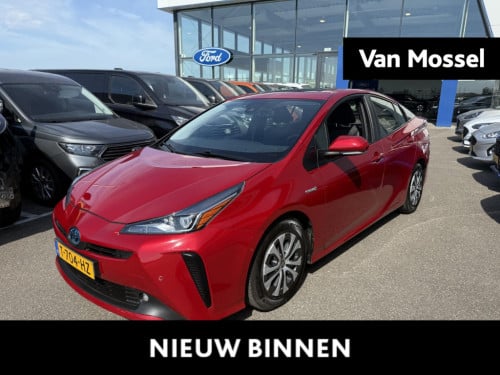 Toyota Prius 1.8 executive automaat | trekhaak | winterset | panoramadak | 