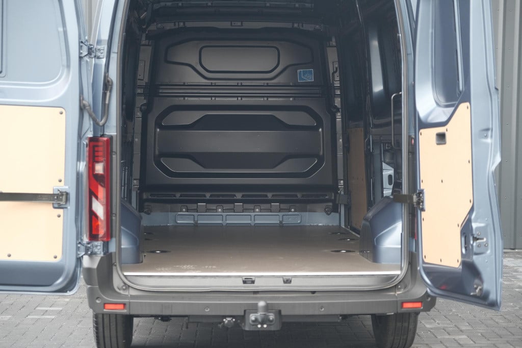 Renault Master t35 2.0 dci 170 l3h2 extra | trekhaak | camera | vloerplaat 