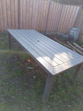 Tuintafel + stoelen