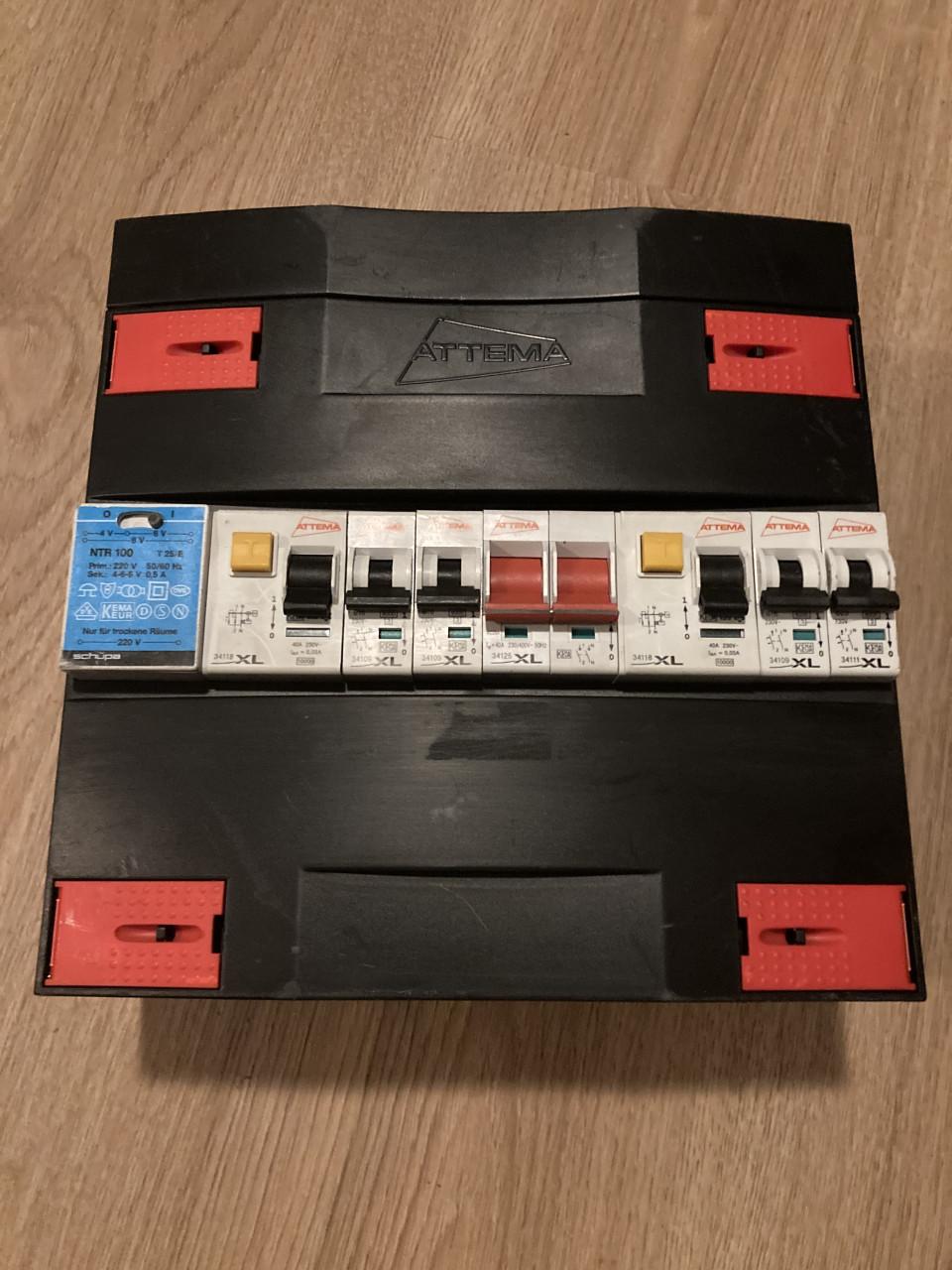Attema groepenkast 1 fase 4 groepen