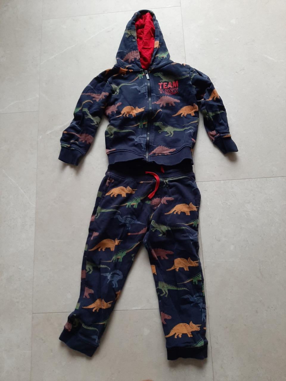 TEAM T- REX   JOGING PAK - MAAT 110 / 116 - MERK TWODAY