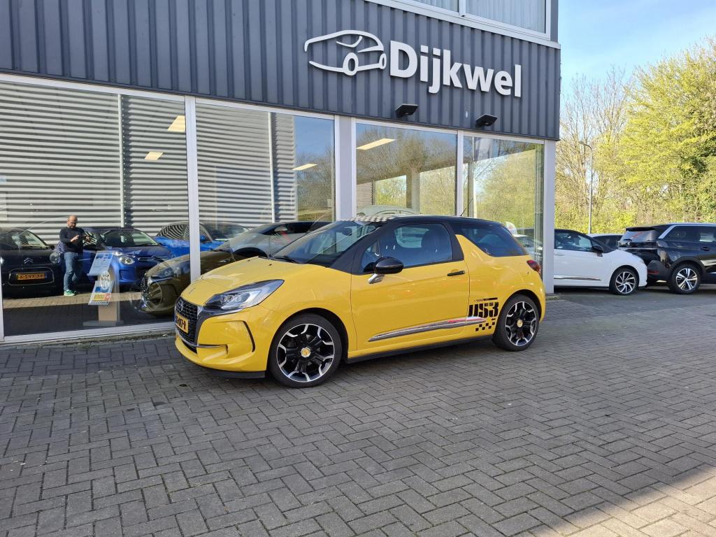 Ds Ds 3 1.2 130 sport chic cam/clima/trekhaak