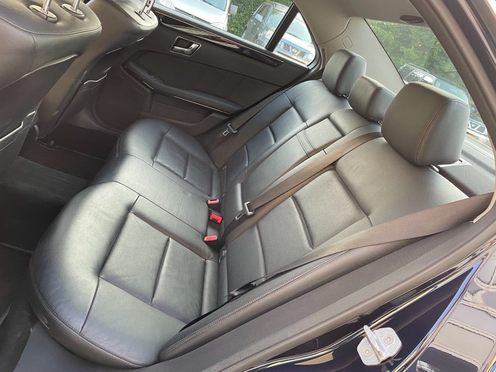 Mercedes-Benz E-Klasse e350 avantgarde / luchtvering